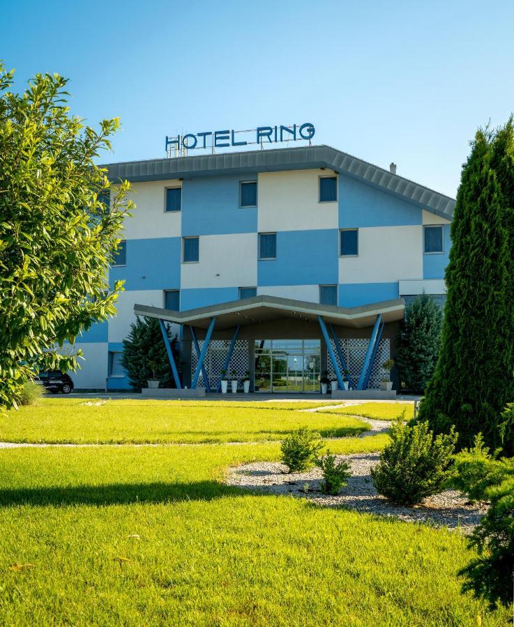 Hotel Ring Orechová Potôň 외부 사진