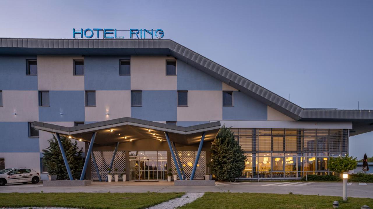 Hotel Ring Orechová Potôň 외부 사진